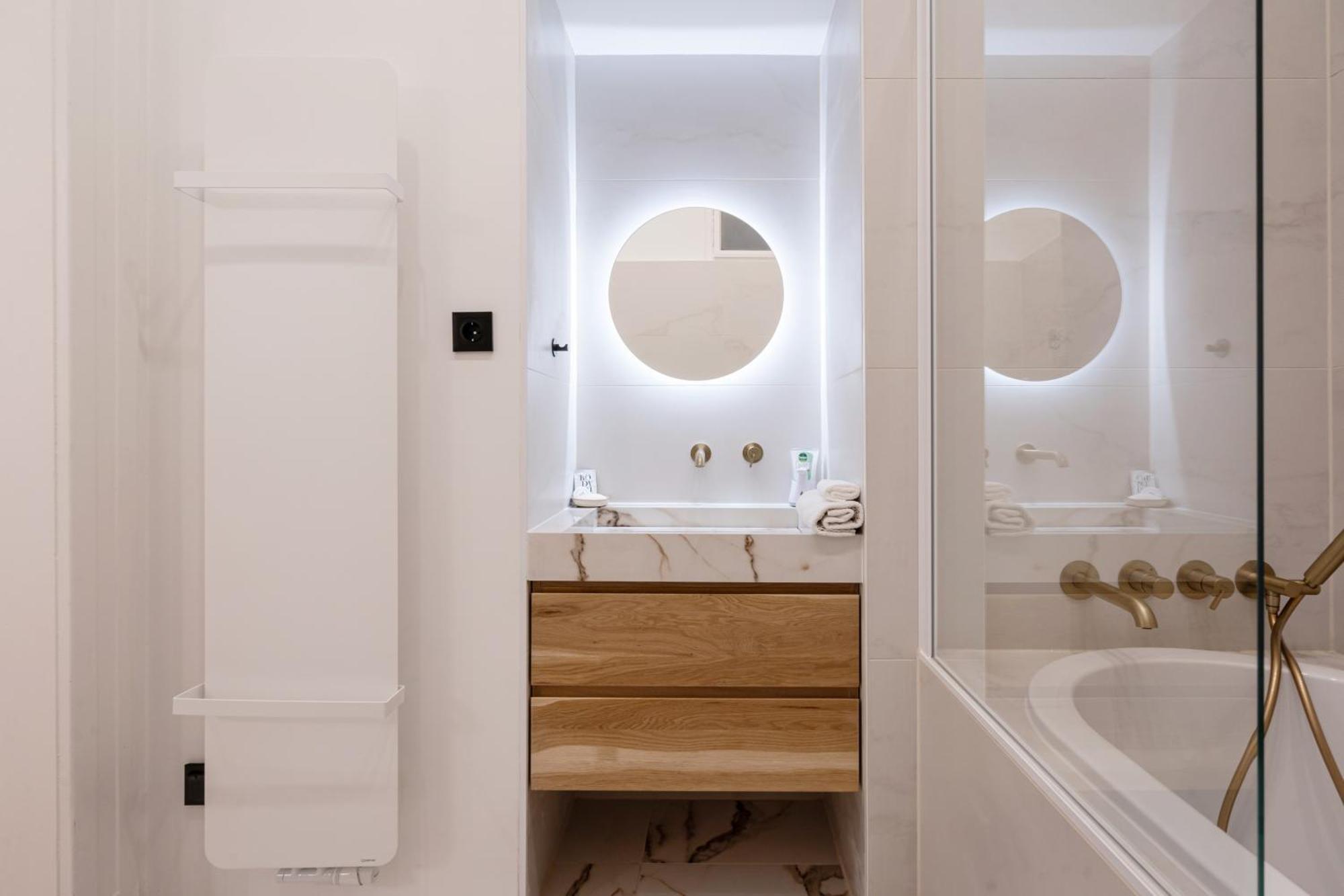 Prestige Elegant 3-bdr Apartment Budapest